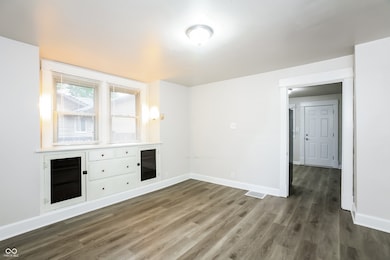 935 N Gibson Ave, Indianapolis, IN 46219 - photo 4