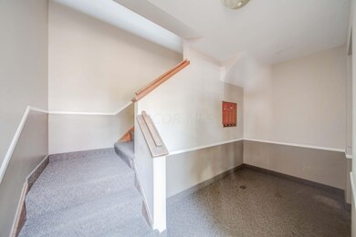 1060 Sells Ave