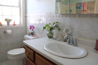 12 Union St unit A, Milford, MA 01757 - photo 5