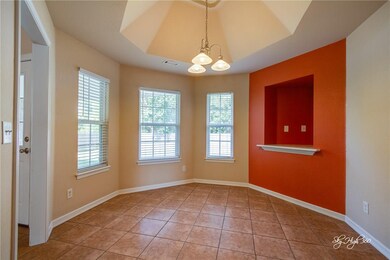 Beautiful light filled breakfast nook.