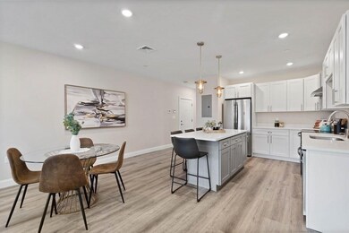 365 Newport Ave unit 202, Quincy, MA 02170 - photo 6