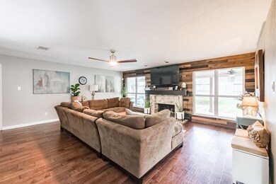 7722 Penrose Point Dr, Houston, TX 77095 - photo 7