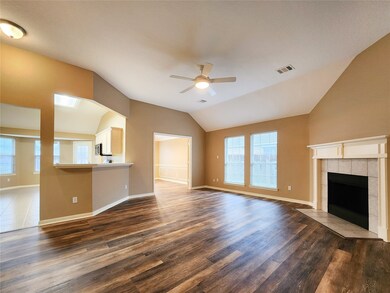 511 Joshua Lee Ln, Spring, TX 77386 - photo 5