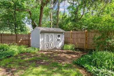 4 Butternut Dr, Naperville, IL 60540 - photo 5