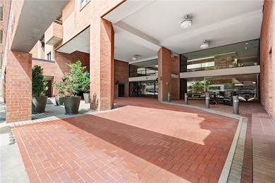 The Atrium unit 207, Pittsburgh, PA 15213 - photo 2