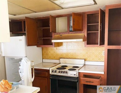 148B Maclura Plaza unit 148C, Monroe Township, NJ 08831 - photo 4