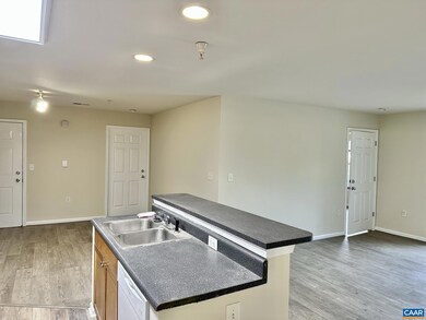 725 Denali Way unit 101, Charlottesville, VA 22903 - photo 3