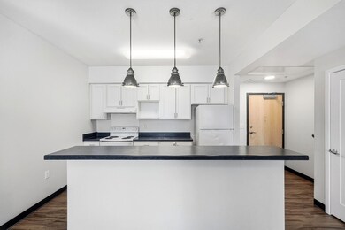 2318 Jefferson St NE unit 265, Minneapolis, MN 55418 - photo 6