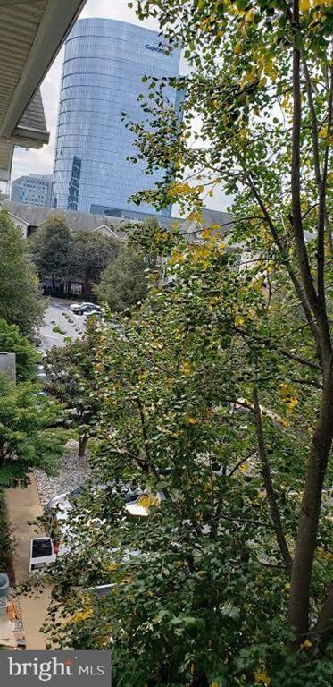 The Gates Of McLean unit 5411, McLean, VA 22102 - photo 2