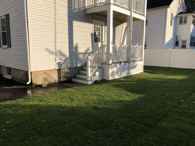 147 Willow St unit 1, Waltham, MA 02453 - photo 5