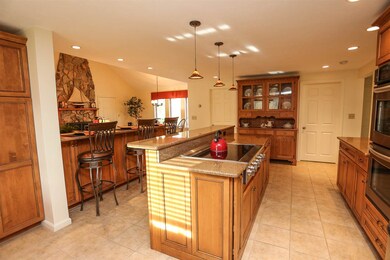 47 Sandy Pond Pkwy, Bedford, NH 03110 - photo 4