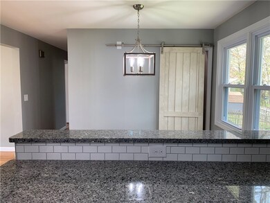 27 Muriel Ave, North Providence, RI 02911 - photo 4