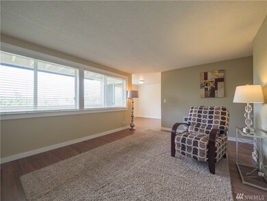 20145 Vikings Crest Loop NE unit 3-203, Poulsbo, WA 98370 - photo 3