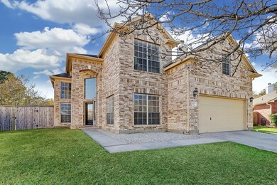 13627 Country Hill Ct, Tomball, TX 77375 - photo 2