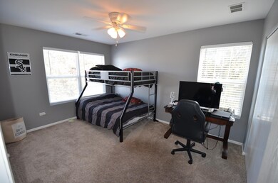 unlisted-address, Plainfield, IL 60585 - photo 7