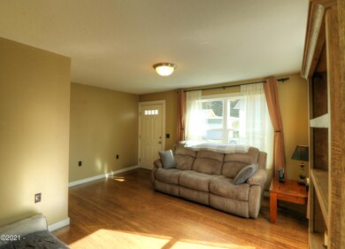 Living Room 3