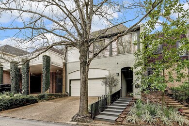 48 Legend Ln, Houston, TX 77024 - photo 3