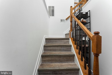 42795 Shaler St, Chantilly, VA 20152 - photo 2