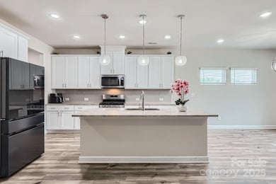 1041 Red Apple St, Monroe, NC 28110 - photo 2