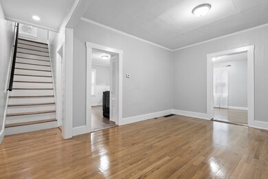 33 Auburn St, Woburn, MA 01801 - photo 5
