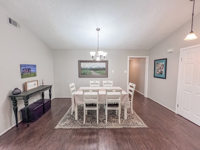 304 Old Course Dr, Friendswood, TX 77546 - photo 7