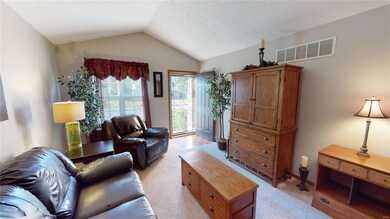 2321 Copper Creek Rd, Maryville, IL 62062 - photo 7