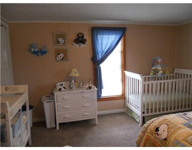 807 Forest St, Latrobe, PA 15650 - photo 5