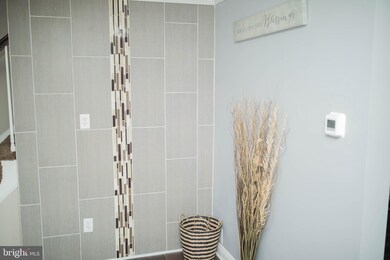 5401 Leith Rd, Baltimore, MD 21239 - photo 7