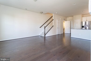 16872 Porters Inn Dr unit 41, Dumfries, VA 22026 - photo 7