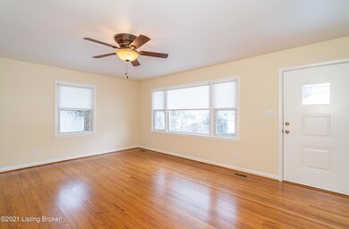 414 Myrtle St Jeff-3