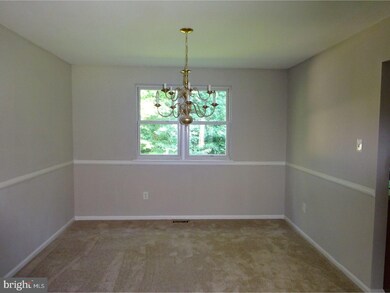 731 Cornwallis Dr, Mount Laurel, NJ 08054 - photo 5