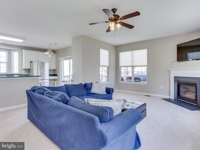 43448 Quentin St, Chantilly, VA 20152 - photo 2