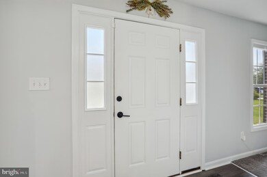 2607 John a Thompson Rd, Temple Hills, MD 20748 - photo 3