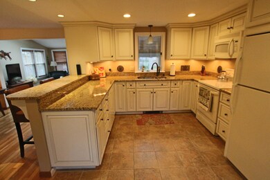 4 Crows Nest Dr, Buzzards Bay, MA 02532 - photo 5