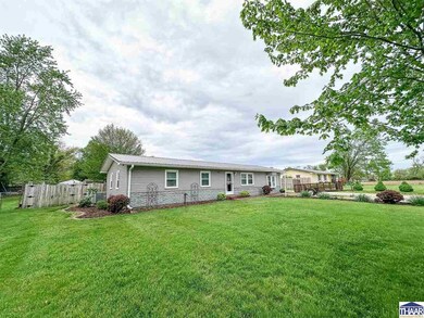 6935 S Kenny Place, Terre Haute, IN 47802 - photo 2