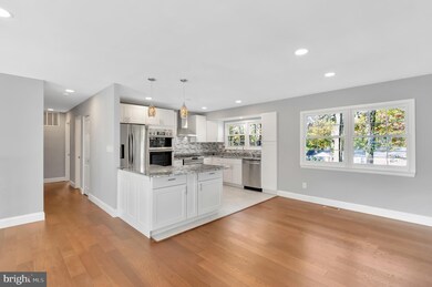 15912 Kerr Rd, Laurel, MD 20707 - photo 7