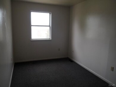 259 E Union St unit C, Allentown, PA 18109 - photo 7
