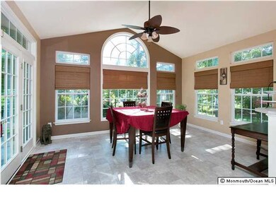 Eat in Area of Kitchen