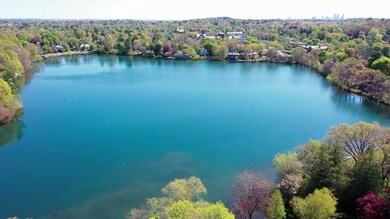 7 Norman Rd, Newton Highlands, MA 02461 - photo 3