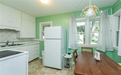 2410 Tomlin Ln, Des Moines, IA 50317 - photo 7