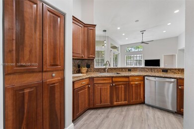 2587 Jardin Ct, Weston, FL 33327 - photo 6