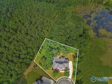 147 Misty River Ln SW, Huntsville, AL 35824 - photo 2