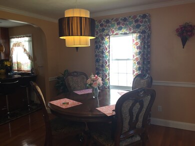 69 Falmouth Rd, West Newton, MA 02465 - photo 4