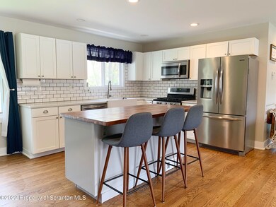 177 Laurel St, Archbald, PA 18403 - photo 4