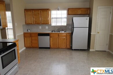 1506 Creek St, Copperas Cove, TX 76522 - photo 7