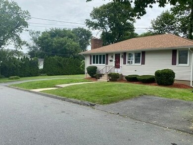 9 Benson St, Worcester, MA 01604 - photo 5