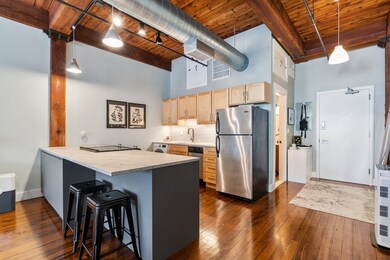 49 Munroe St unit 304, Lynn, MA 01901 - photo 6