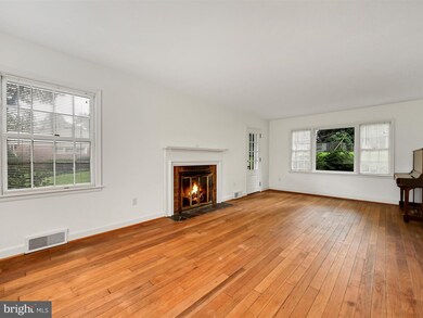 610 State St, Reading, PA 19607 - photo 3