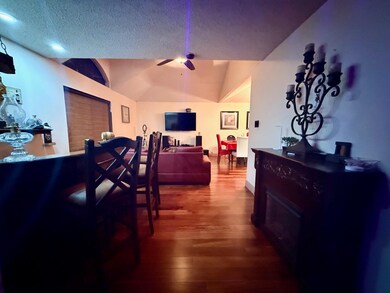 1420 Longhorn Dr, Laredo, TX 78045 - photo 4