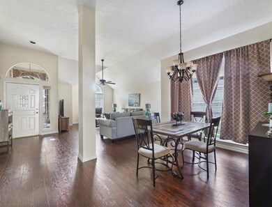 15934 Oak Mountain Dr, Houston, TX 77095 - photo 5